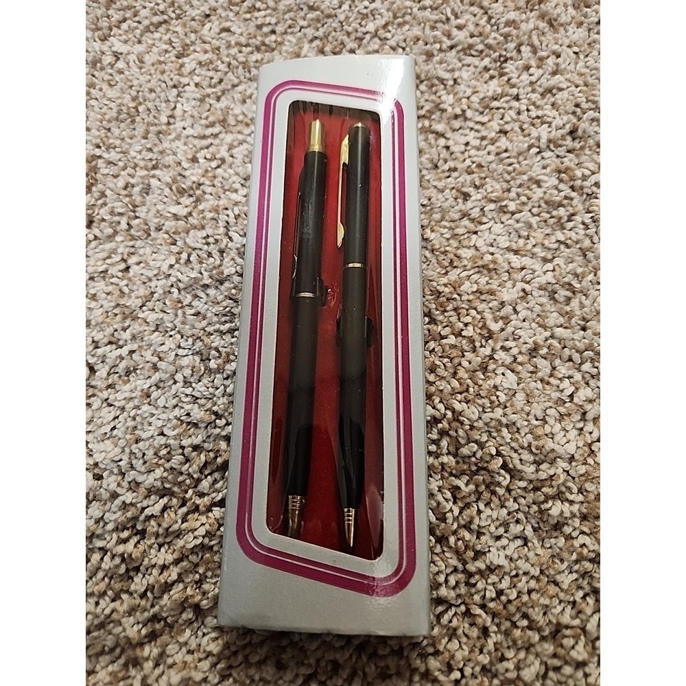NOS Vintage Black & Gold Pen/Pencil Set in Original Box Taiwan